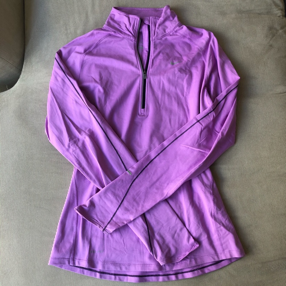 Nike running top